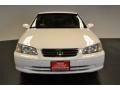 2001 Super White Toyota Camry LE  photo #2