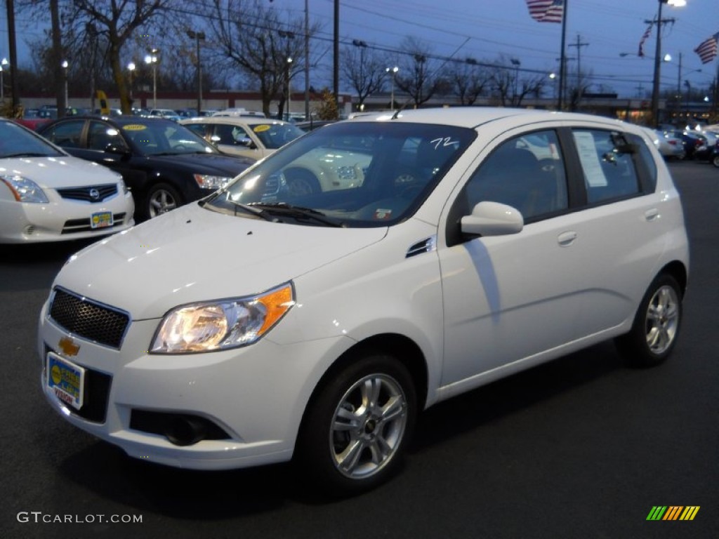 2011 Aveo Aveo5 LT - Summit White / Charcoal photo #1