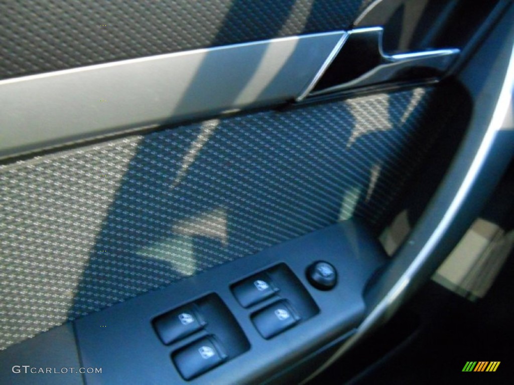 2011 Aveo Aveo5 LT - Summit White / Charcoal photo #8