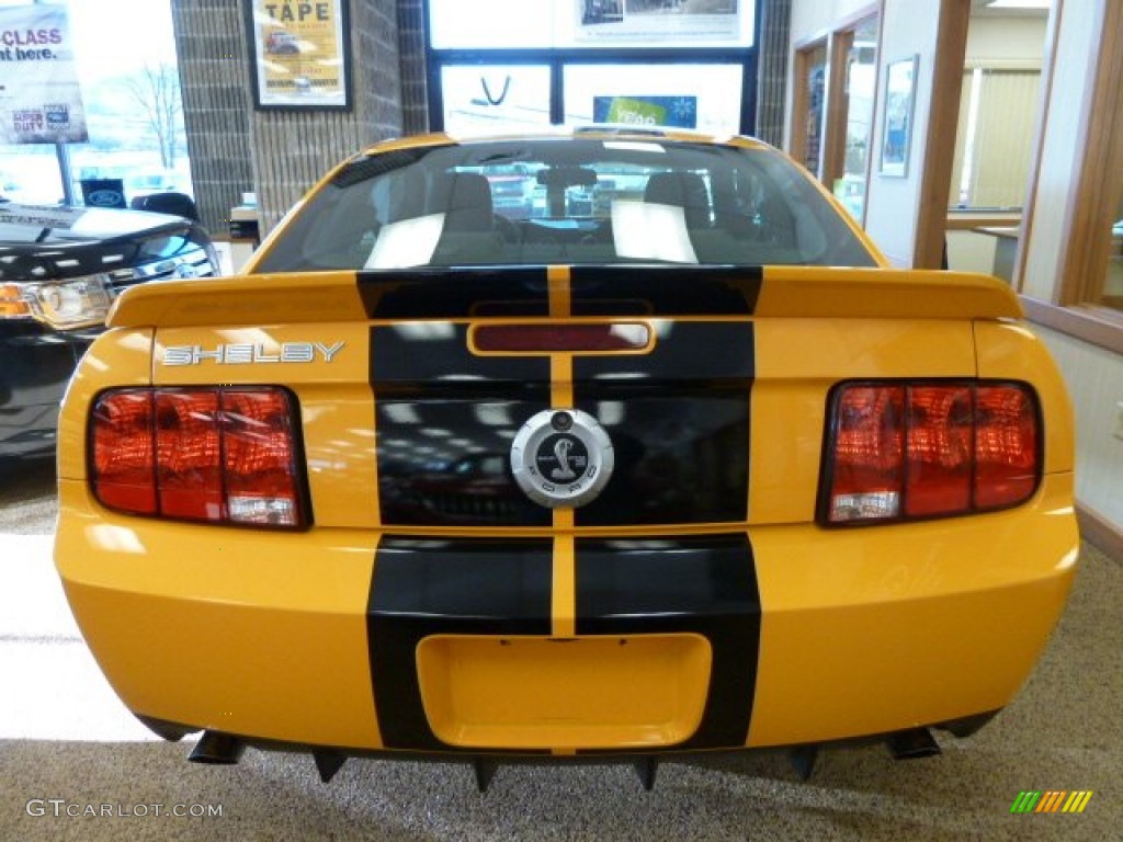 2008 Mustang Shelby GT500 Coupe - Grabber Orange / Black photo #3