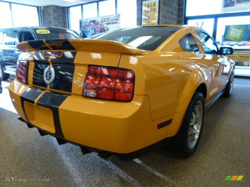 2008 Mustang Shelby GT500 Coupe - Grabber Orange / Black photo #4