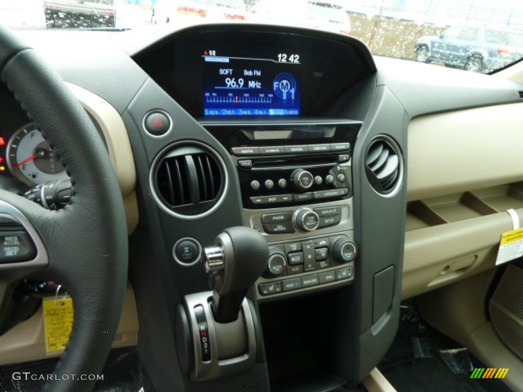 2012 Honda Pilot EX-L 4WD Controls Photo #56726705