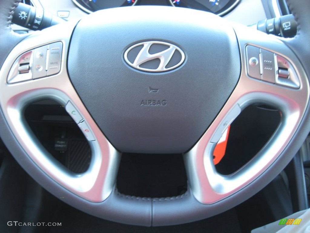 2012 Hyundai Tucson Limited AWD Controls Photo #56727239