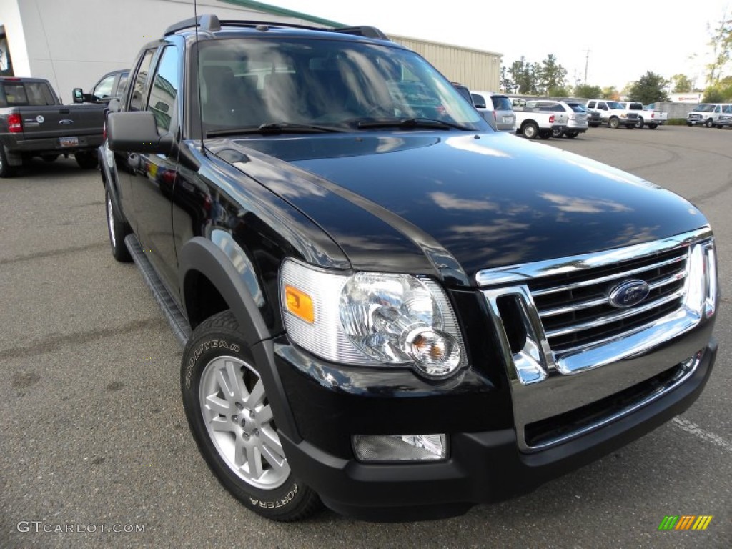 2010 Explorer Sport Trac XLT - Black / Charcoal Black photo #1