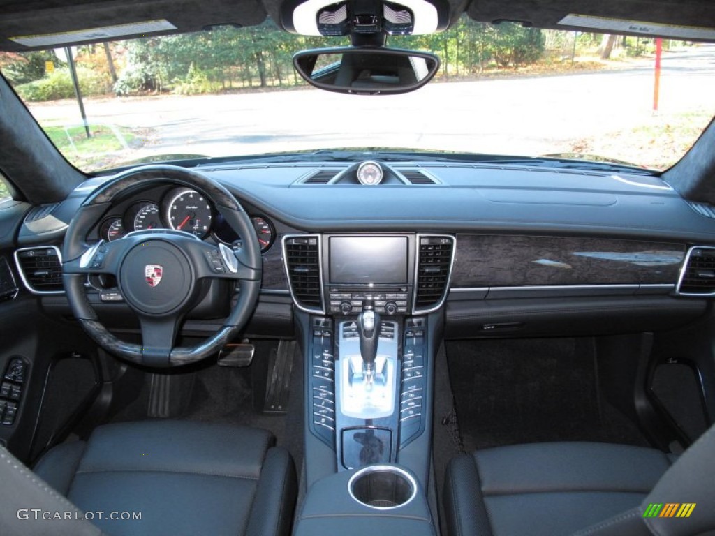 2011 Porsche Panamera Turbo Black Dashboard Photo #56733270
