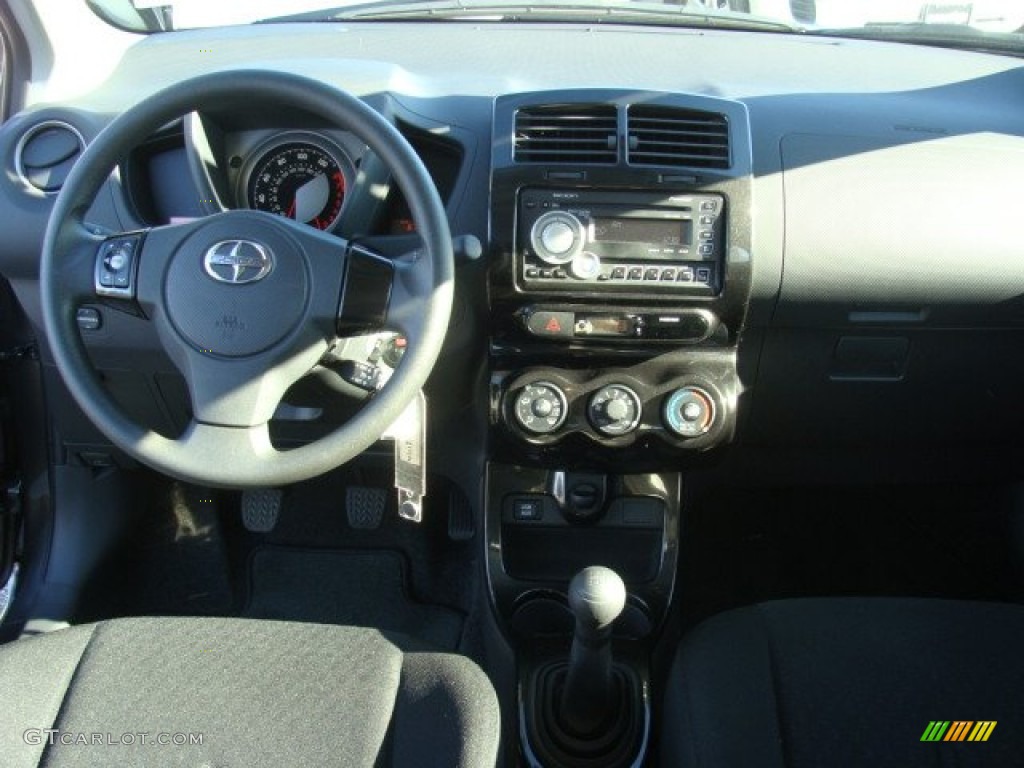 2010 Scion xD Standard xD Model Dashboard Photos