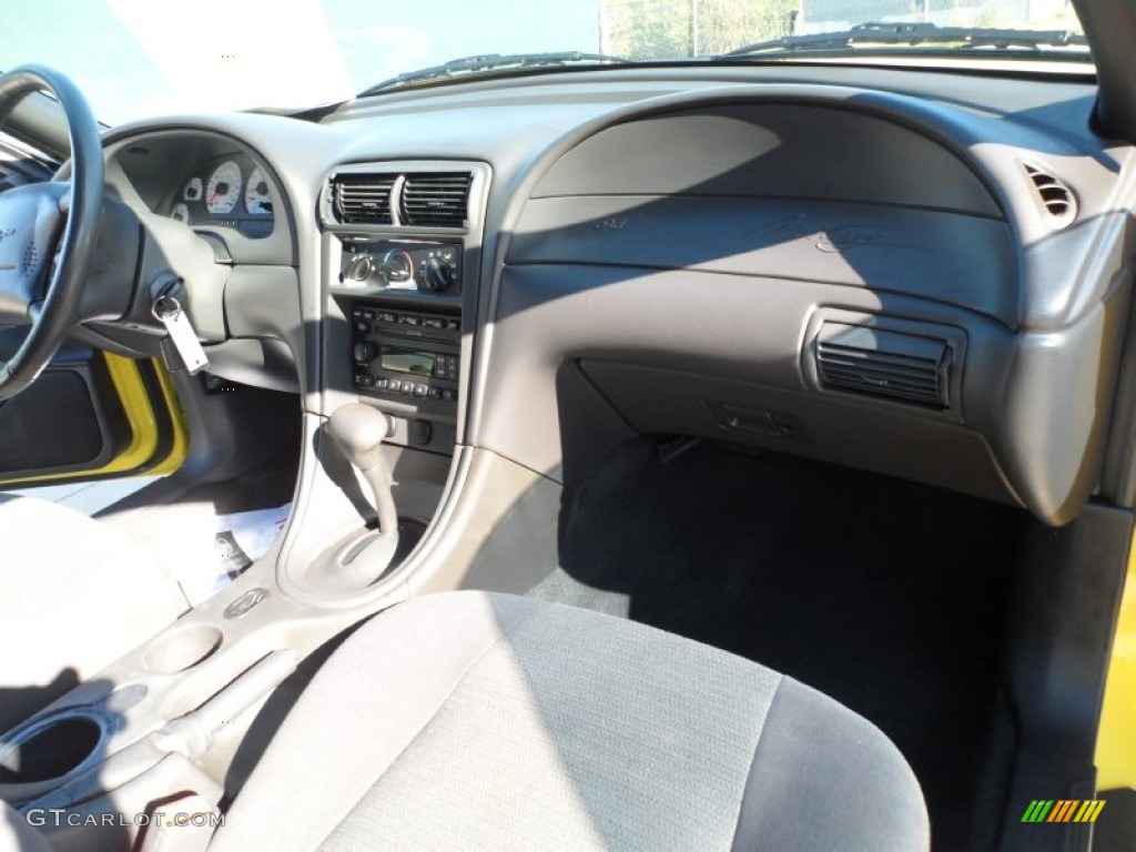 2001 Mustang V6 Coupe - Zinc Yellow Metallic / Dark Charcoal photo #19