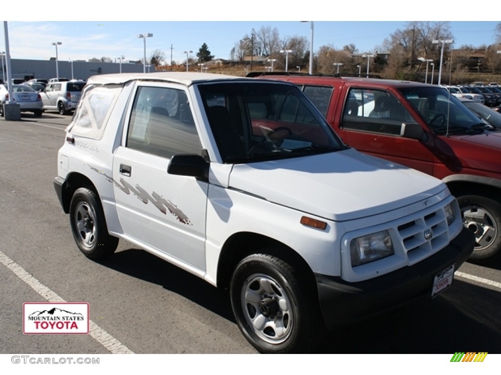 1997 Tracker Soft Top 4x4 - White / Dark Charcoal photo #1