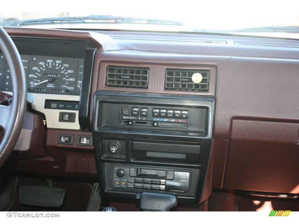 1990 Pathfinder SE 4x4 - Cherry Red Pearl / Red photo #13