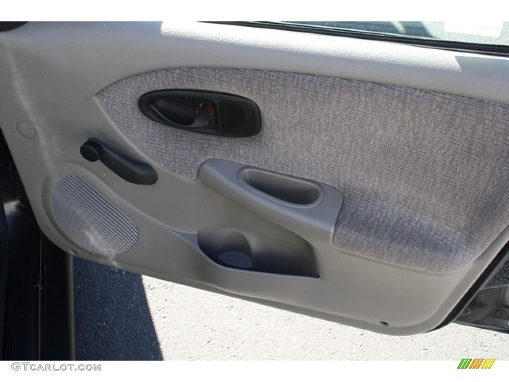 2002 S Series SL2 Sedan - Silver Blue / Gray photo #10
