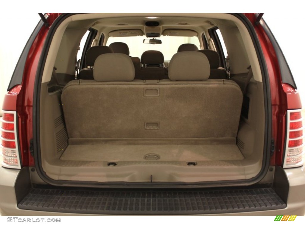 2003 Mercury Mountaineer Convenience AWD Trunk Photo #56746002