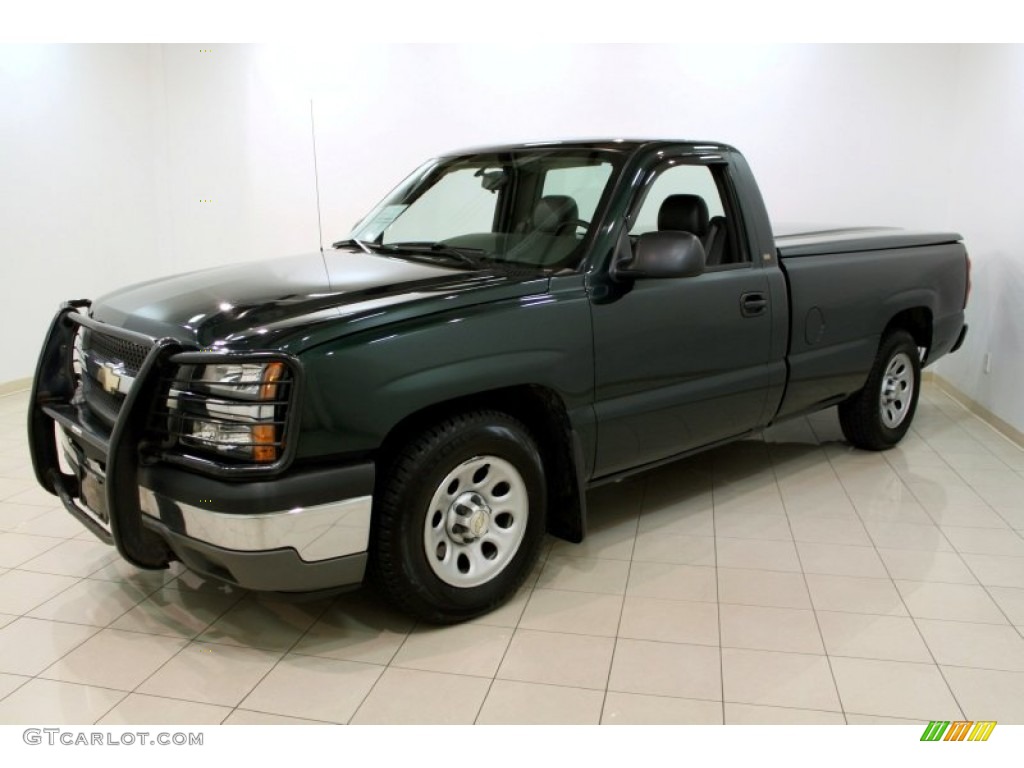 2005 Silverado 1500 Regular Cab - Dark Green Metallic / Dark Charcoal photo #3