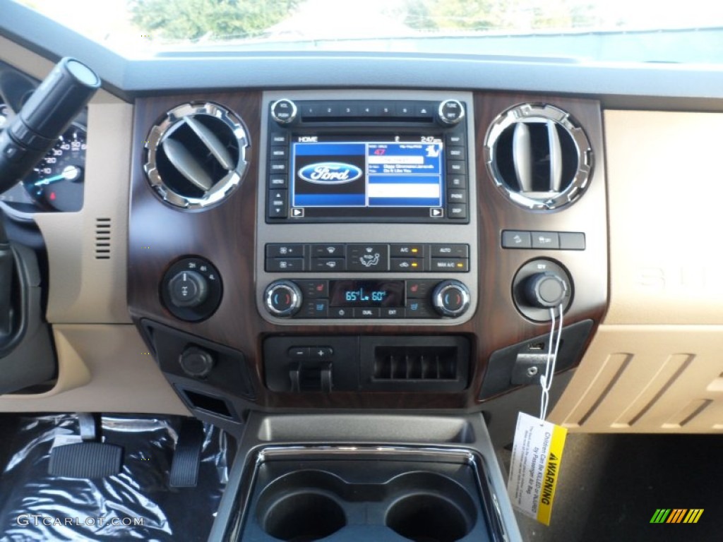 2012 Ford F250 Super Duty Lariat Crew Cab 4x4 Controls Photo #56746230