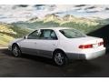 Super White - Camry LE Photo No. 2
