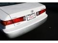 Super White - Camry LE Photo No. 17