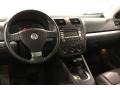 Black Uni - Jetta SE Sedan Photo No. 8
