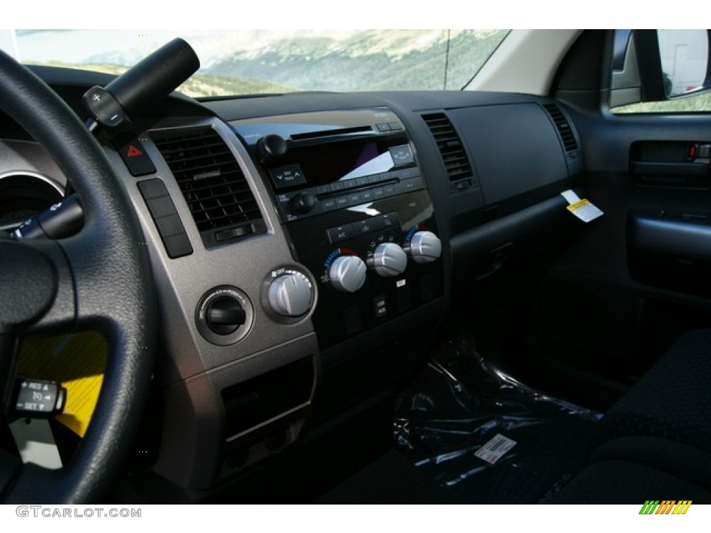 2012 Tundra Double Cab 4x4 - Magnetic Gray Metallic / Black photo #6