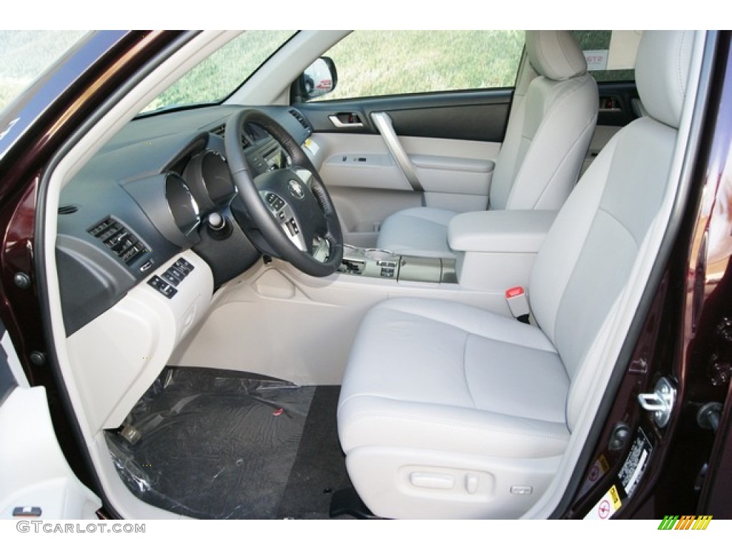 2012 Highlander SE 4WD - Sizzling Crimson Mica / Ash photo #4