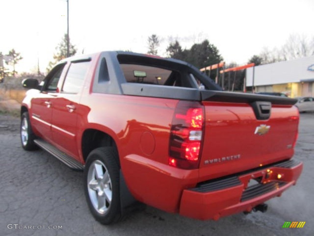 2009 Avalanche LT 4x4 - Inferno Orange Metallic / Ebony photo #22