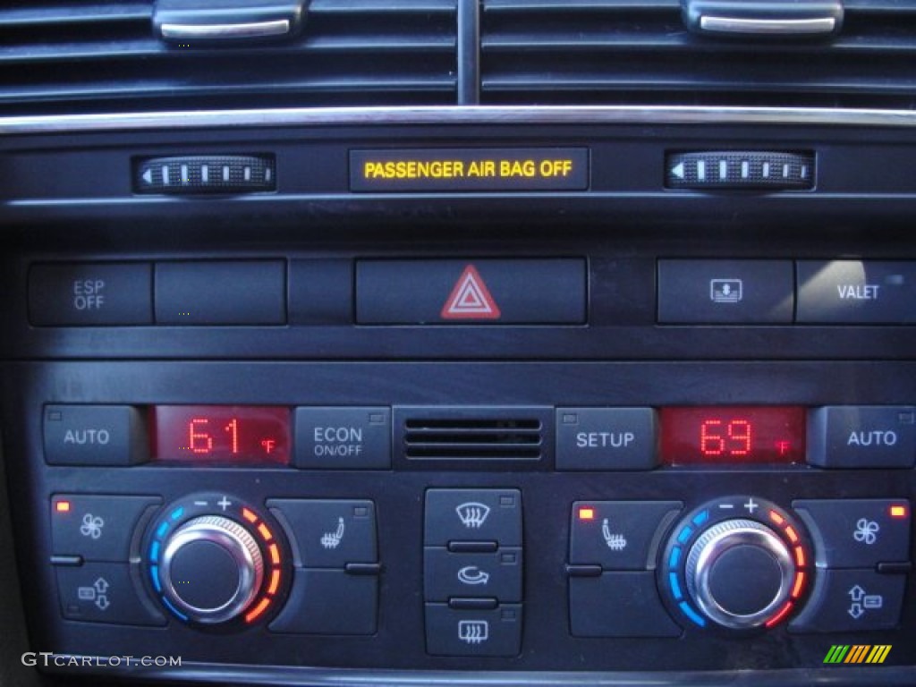 2007 Audi S6 5.2 quattro Sedan Controls Photo #56754798