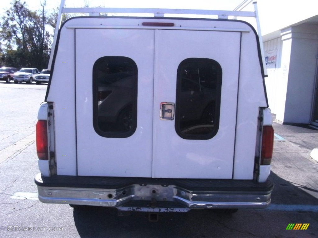 1997 F250 XL Crew Cab 4x4 - Oxford White / Medium Graphite photo #12