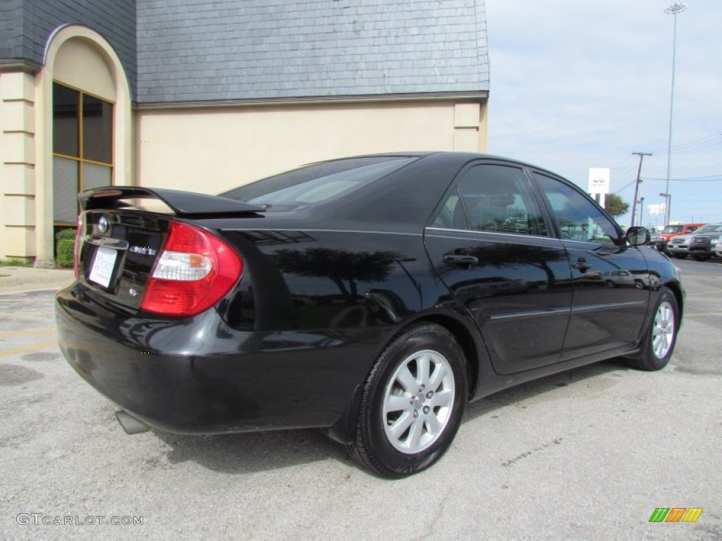 2004 Camry XLE V6 - Black / Taupe photo #3
