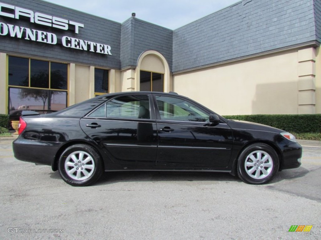 2004 Camry XLE V6 - Black / Taupe photo #4