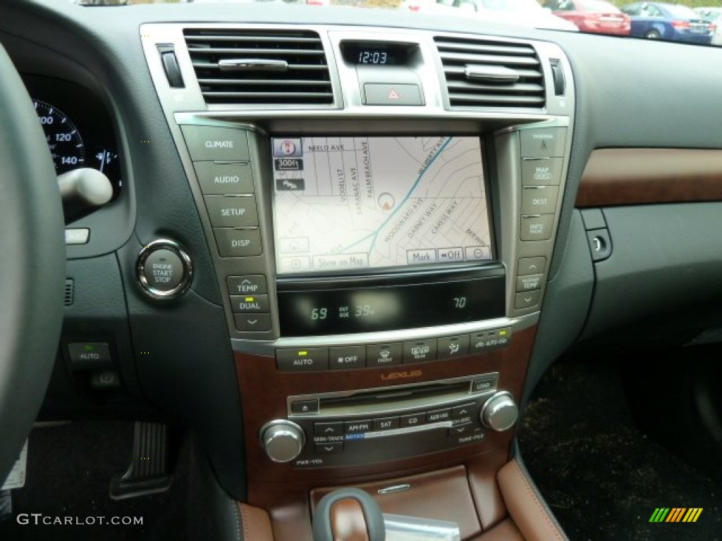 2011 Lexus LS 460 AWD Controls Photos