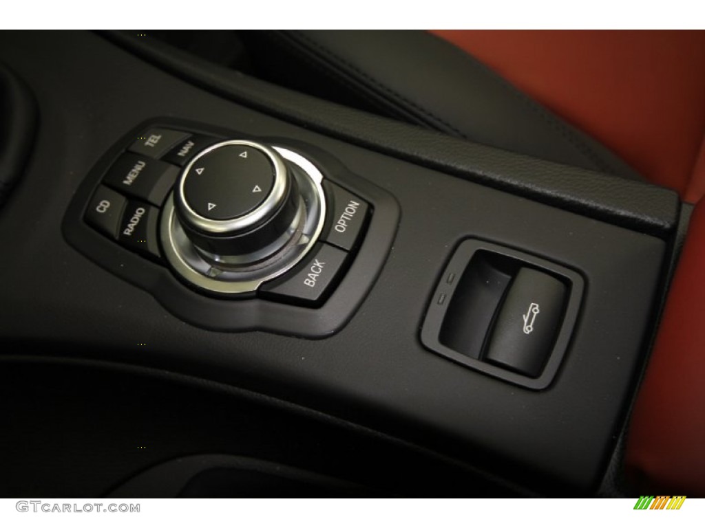 2012 BMW M3 Convertible Controls Photo #56760261