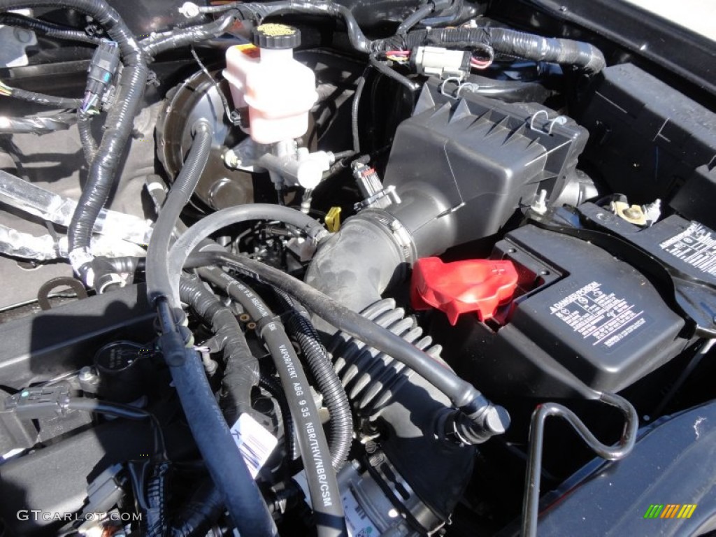 2010 Mercury Mariner I4 Premier 2.5 Liter DOHC 16-Valve iVCT Duratec 25 4 Cylinder Engine Photo #56762892