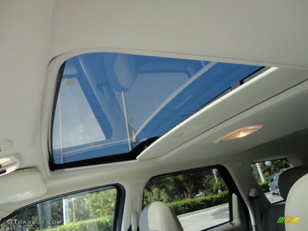 2010 Mercury Mariner I4 Premier Sunroof Photos