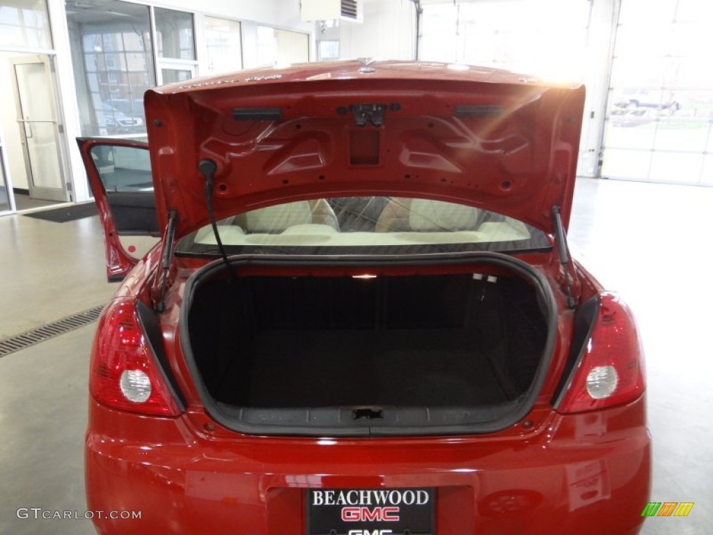2006 G6 GT Sedan - Crimson Red / Light Taupe photo #10