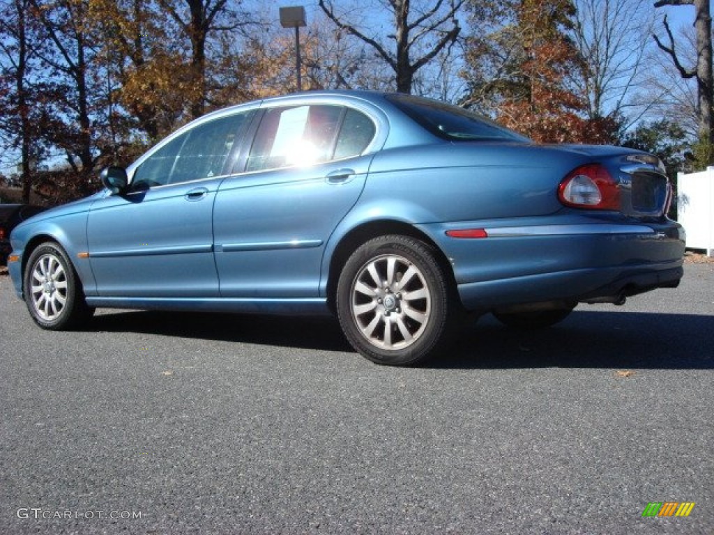 2002 X-Type 2.5 - Adriatic Blue Metallic / Ivory photo #3