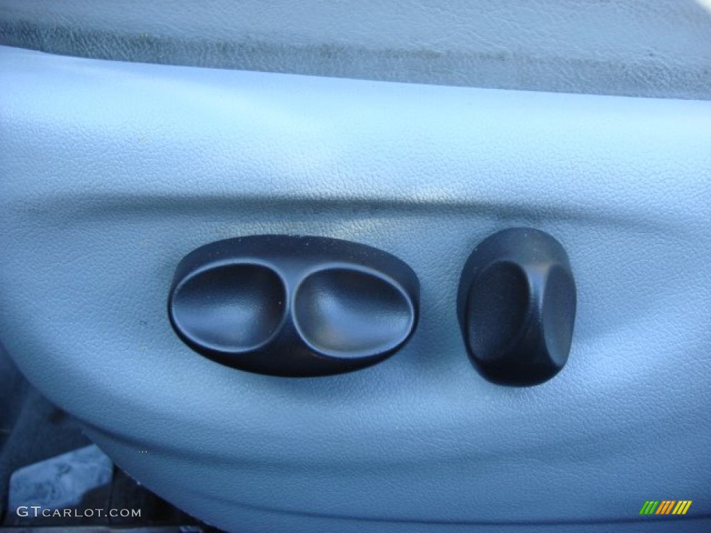 2002 X-Type 2.5 - Adriatic Blue Metallic / Ivory photo #10