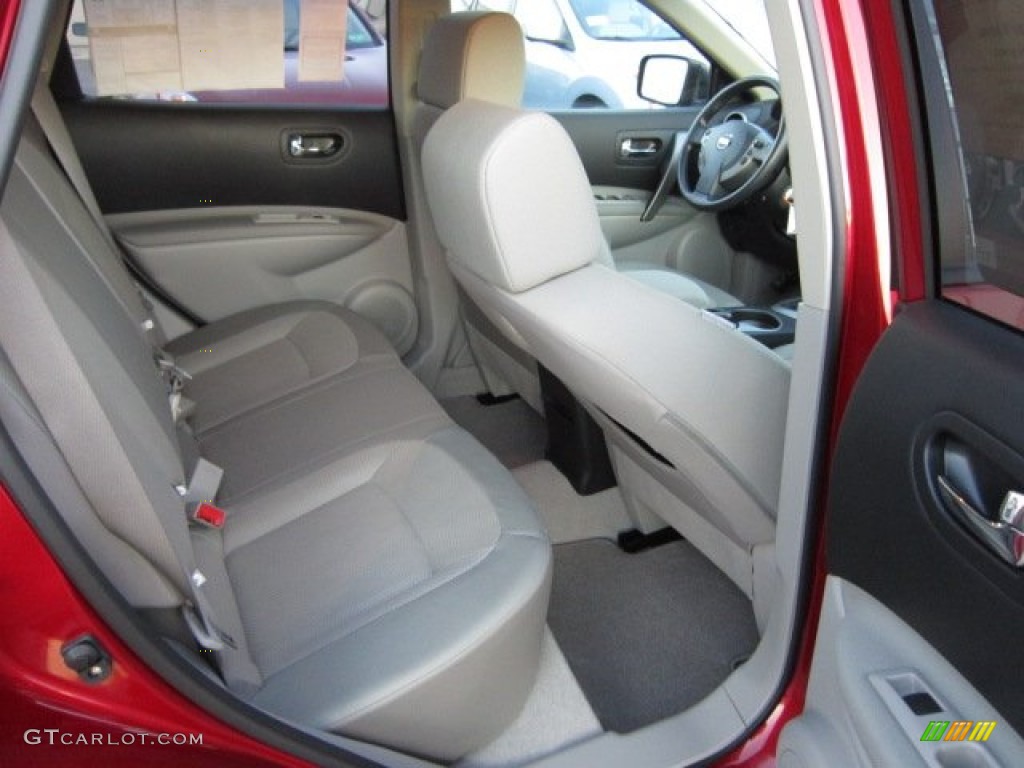 2012 Rogue S AWD - Cayenne Red / Gray photo #11