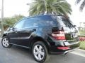 Black - ML 350 4Matic Photo No. 8