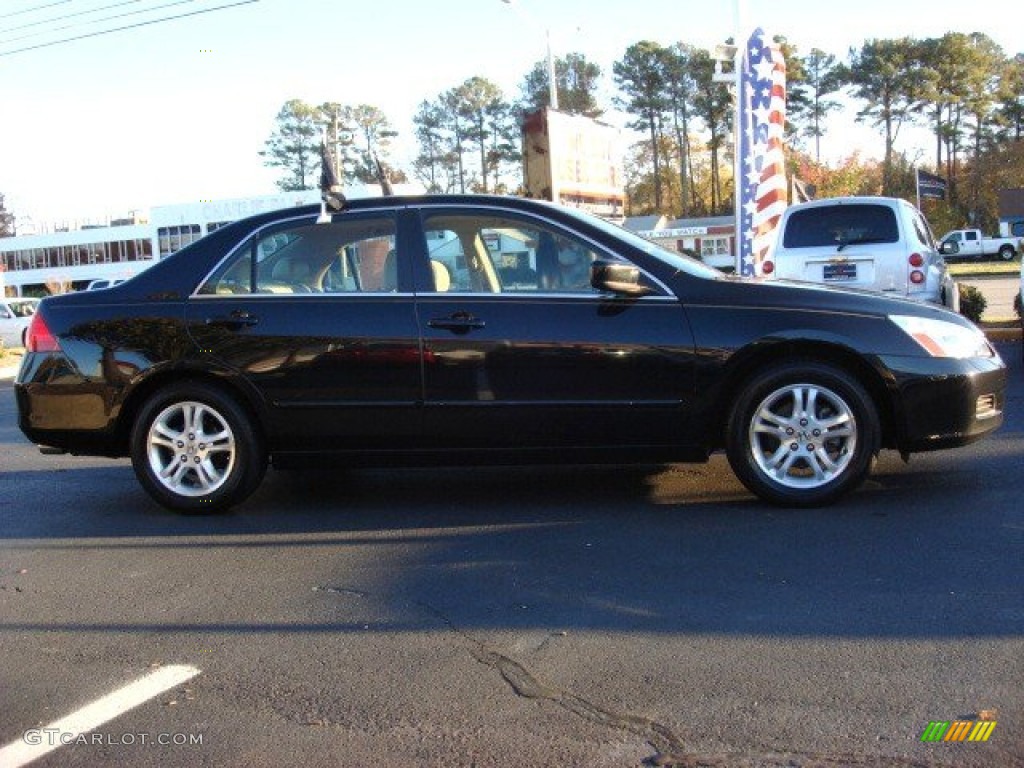 2006 Accord EX Sedan - Nighthawk Black Pearl / Ivory photo #3