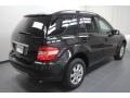 Black - ML 350 4Matic Photo No. 10