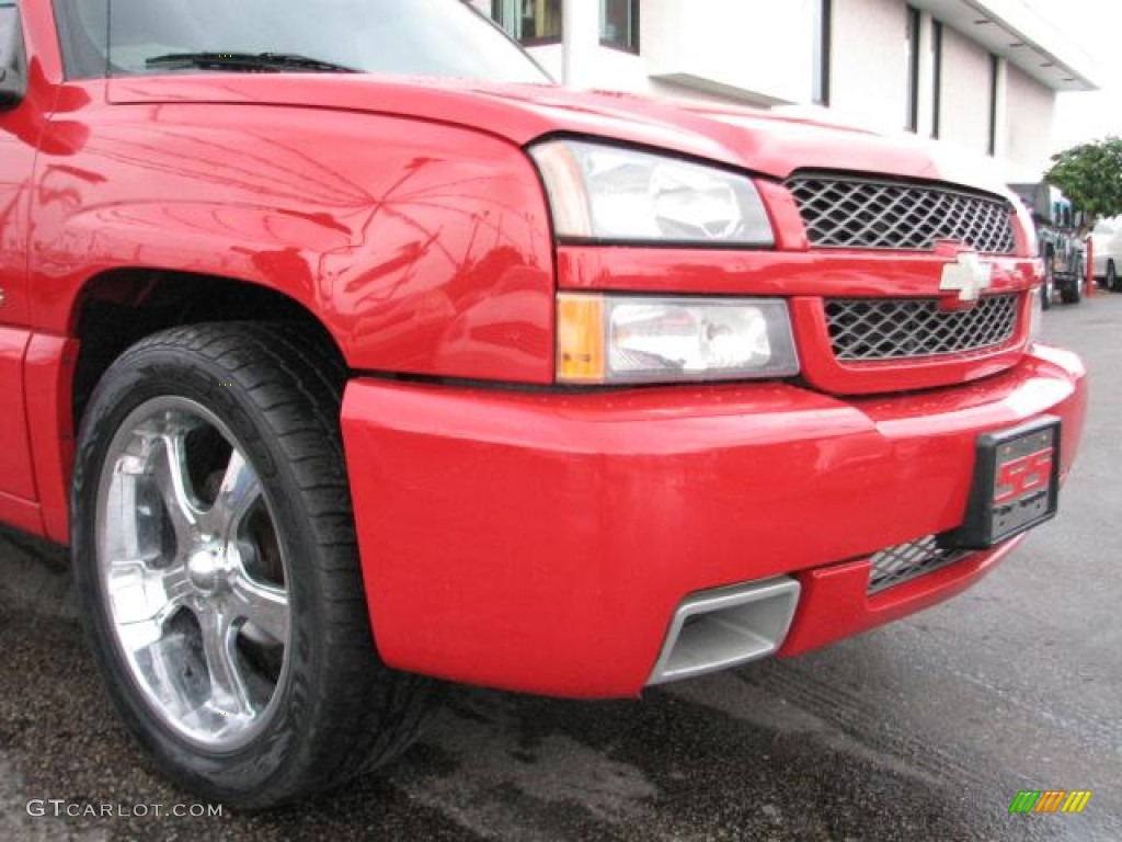 2003 Silverado 1500 SS Extended Cab AWD - Victory Red / Dark Charcoal photo #2
