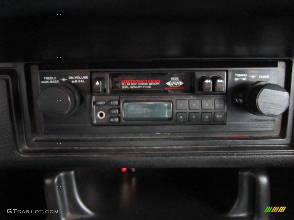 1980 Chevrolet Camaro Z28 Sport Coupe Audio System Photos