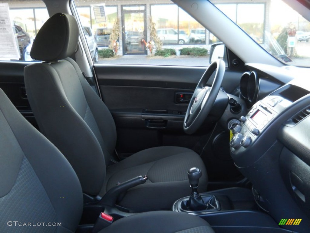 Black Cloth Interior 2010 Kia Soul 1.6 Photo #56774148