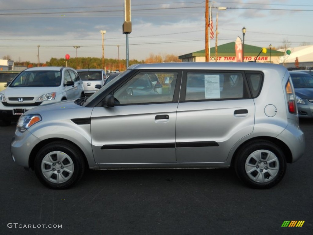 Bright Silver 2010 Kia Soul 1.6 Exterior Photo #56774192