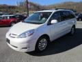 2010 Super White Toyota Sienna XLE AWD  photo #3