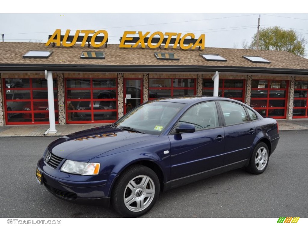 2001 Passat GLX Sedan - Indigo Blue Pearl / Gray photo #1