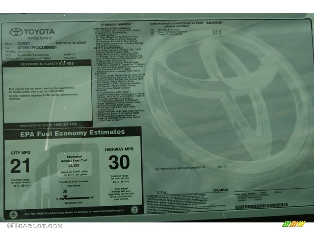 2012 Camry SE V6 - Super White / Black/Ash photo #17