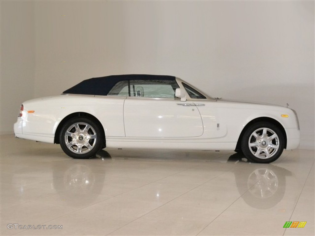English White 2011 Rolls-Royce Phantom Drophead Coupe Exterior Photo #56778756