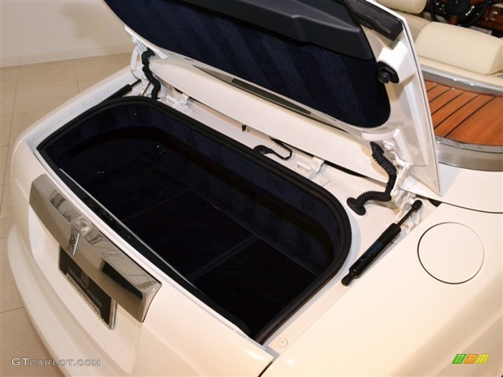 2011 Rolls-Royce Phantom Drophead Coupe Trunk Photo #56778828