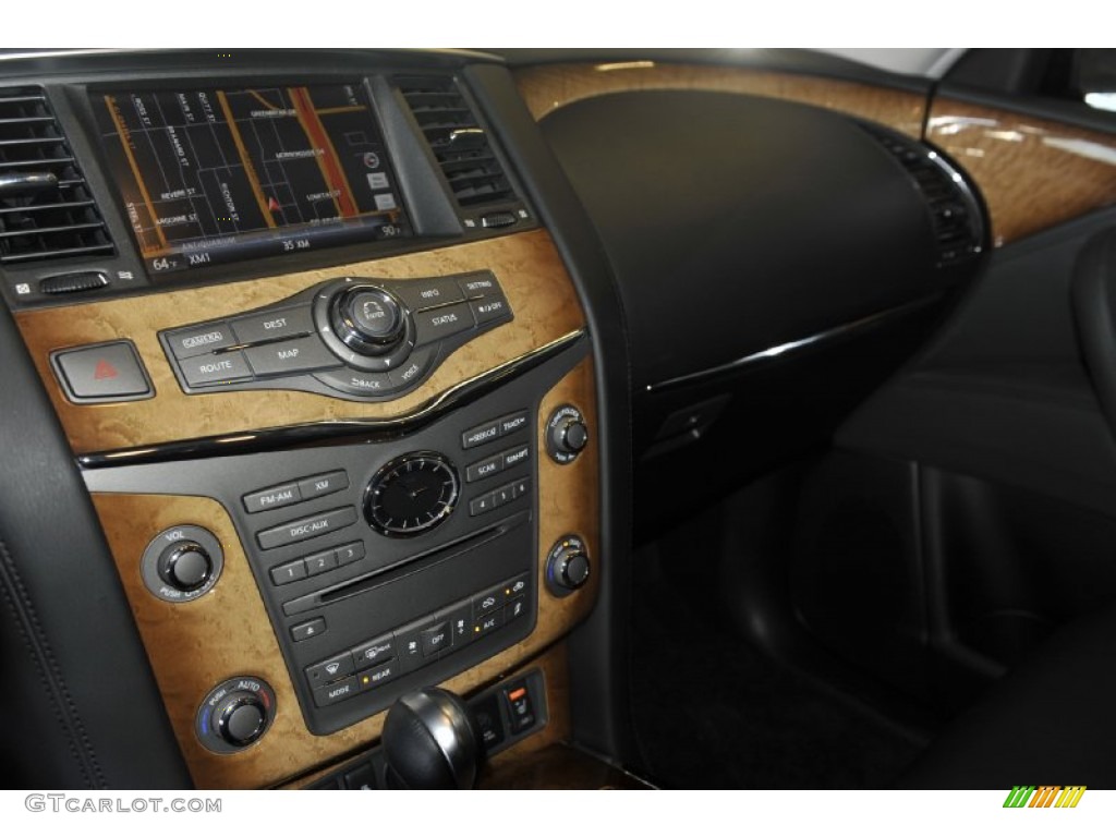 2011 Infiniti QX 56 Controls Photo #56780947