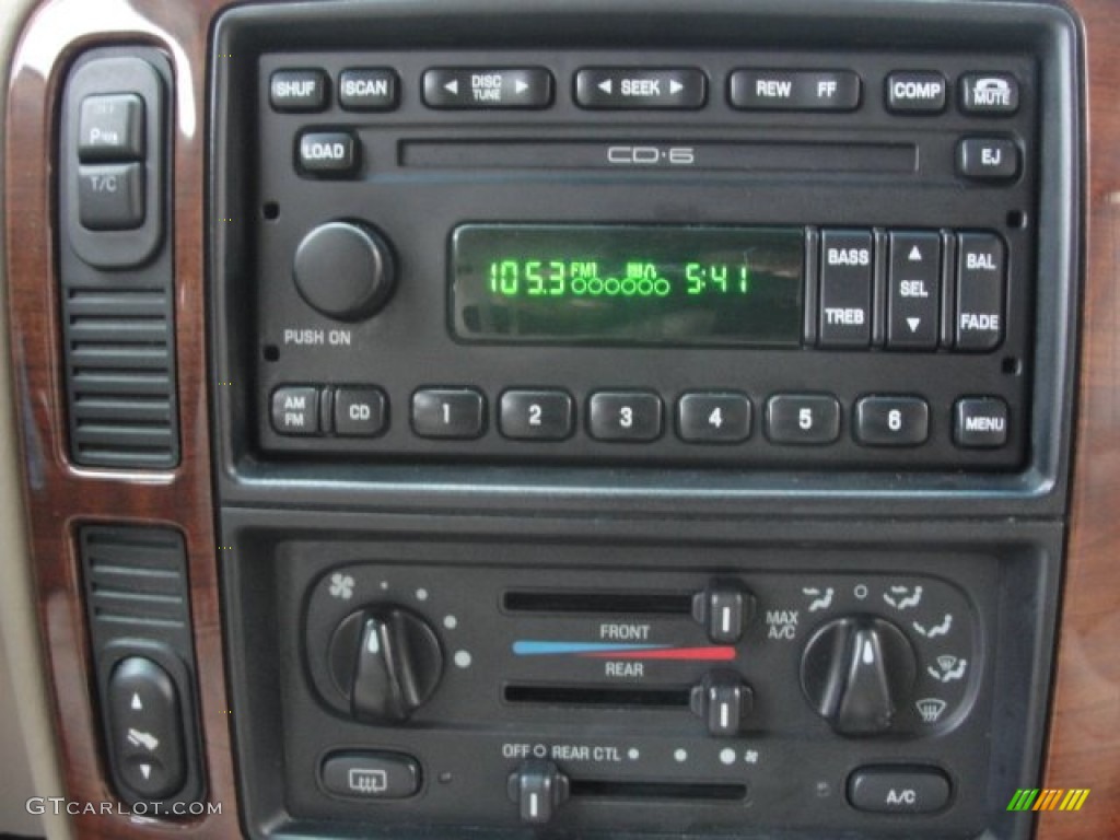 2001 Ford Windstar SEL Audio System Photos