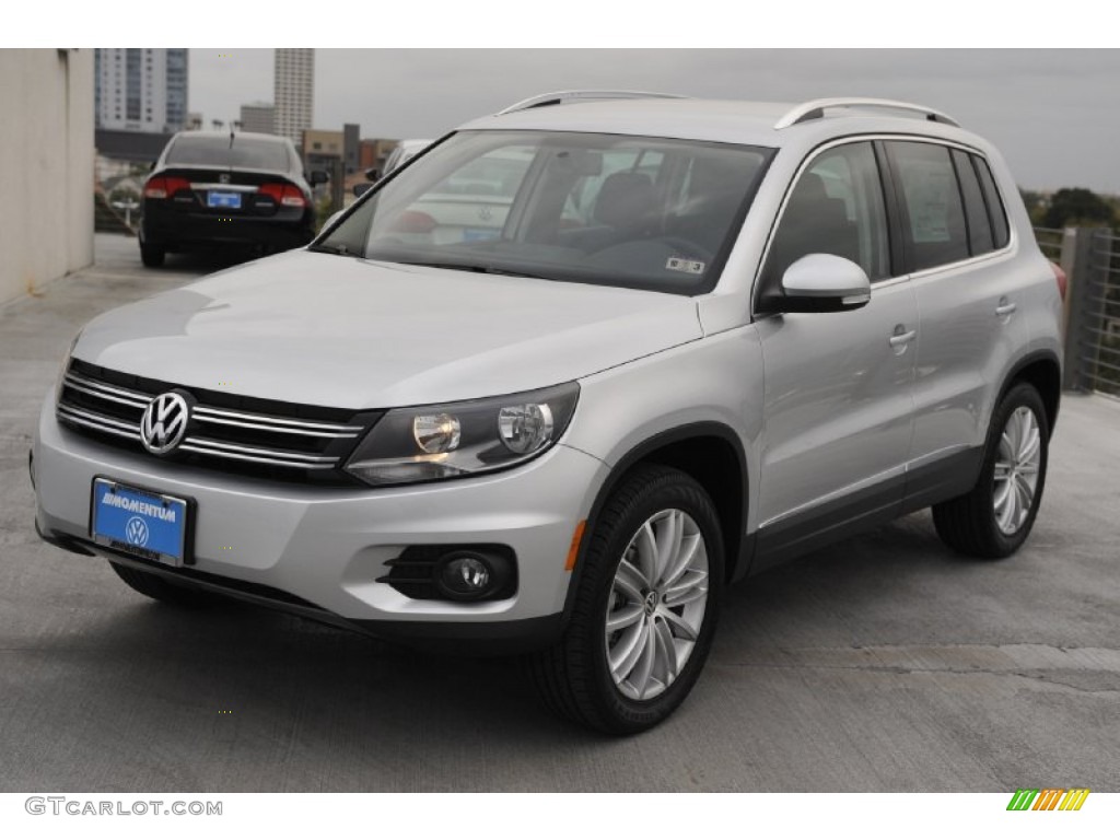 Reflex Silver Metallic 2012 Volkswagen Tiguan SE Exterior Photo #56784115